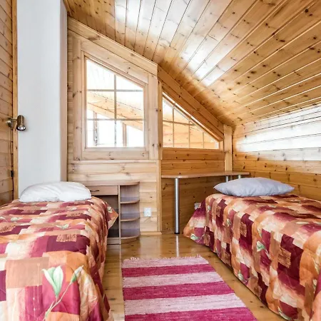 Дом отдыха Aurinkoinen Hirsimoekki By Interhome Hyrynsalmi