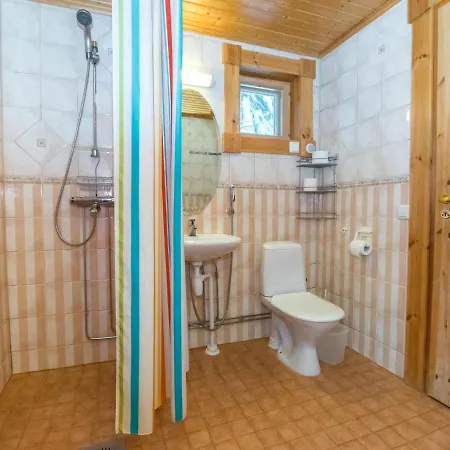 Дом отдыха Aurinkoinen Hirsimoekki By Interhome Hyrynsalmi