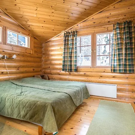 Loma-asunnot Aurinkoinen Hirsimoekki By Interhome *